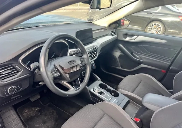 Ford Focus cena 34900 przebieg: 36181, rok produkcji 2019 z Nasielsk małe 137